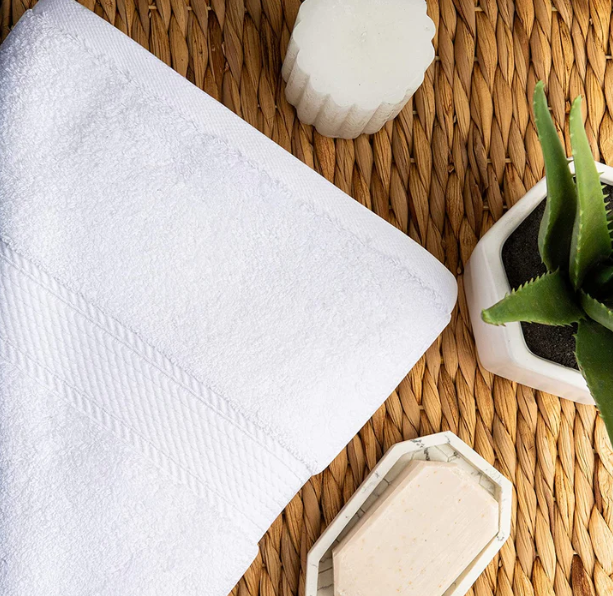 EXPORT QUALITY WHITE TOWEL - BATH